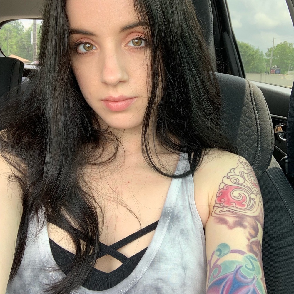 Meet your Posher, Kelly